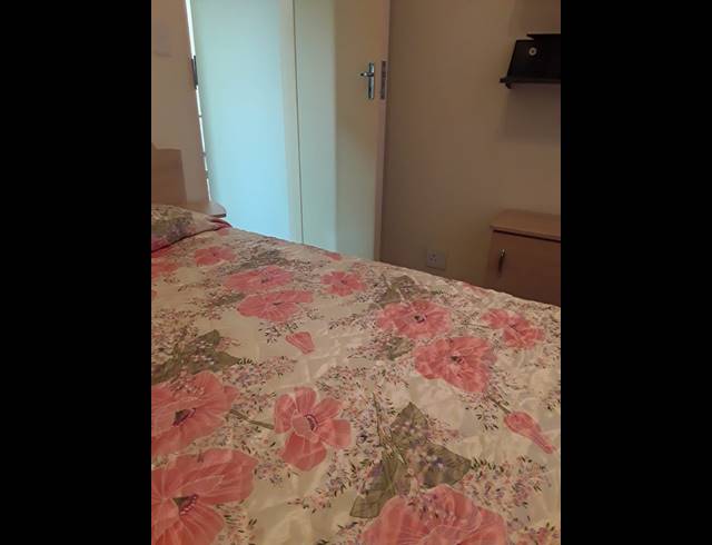 2 BEDROOM FLAT FOR SALE IN PIONEER PARK